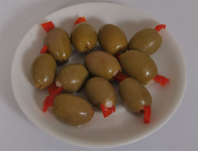 Green Chalkidiki Olives with Garlic and Red Pepper
